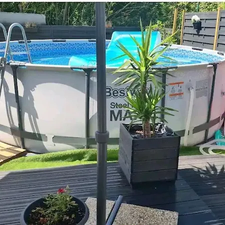 Prázdninový dům Maison Chaleureuse Avec Piscine *